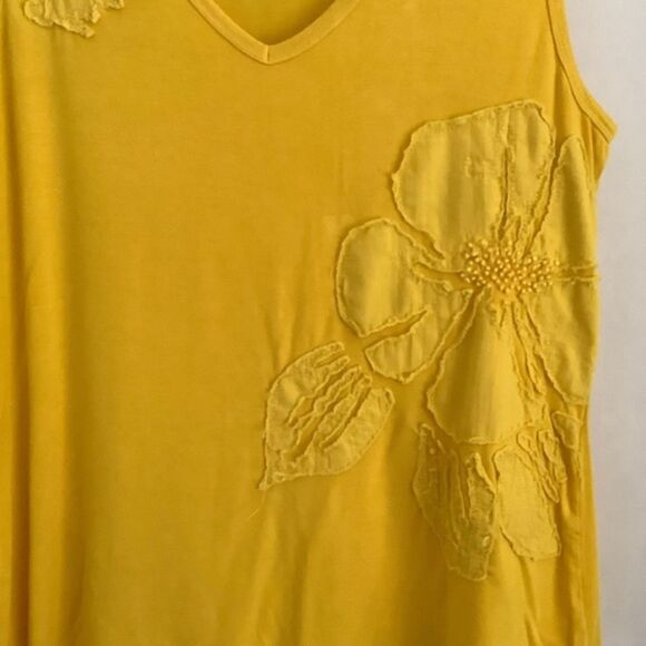CABLE&GAUGE YELLOW EMBROIDERED FLORAL APPLIQUÉ V-NECK SLEEVELESS WOMAN TOP XL - Picture 6 of 6